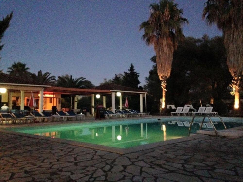 Athina Aparthotel Kavos Exterior photo