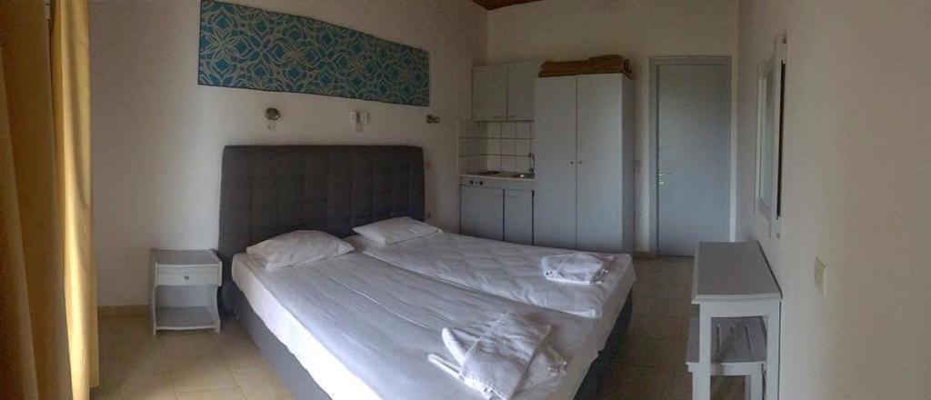 Athina Aparthotel Kavos Exterior photo
