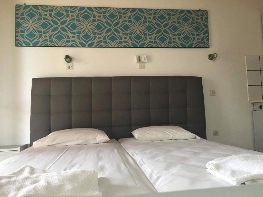 Athina Aparthotel Kavos Exterior photo